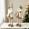 Figura navideña de piña tejida estilo retro con temática de bosque y patas extensibles, un adorno de gnomo o Santa Claus para decoraciones navideñas