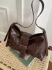 Bolso de Hombro Cruzado Retro Plisado Estilo Motociclista Retro Americano para Viajes Diarios Bolso de Axila de Moda Chic Dulce Fresco