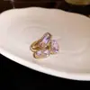 Anillo abierto de moda minimalista ovalado con incrustaciones de diamantes, anillo único y elegante estilo ins para el dedo índice, joyería de lujo ligero de alta gama para mujer
