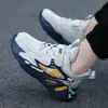 Novo Estilo Primavera e Outono Tênis Esportivo Infantil de Malha Respirável, Tênis de Corrida Casual Leve Antiderrapante para Meninos, Sapatos de Moda Coreana