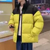 Jaqueta masculina de algodão moderna, estilo Hong Kong, sem capuz, transfronteiriça, casaco de algodão versátil, estilo japonês, agasalho quente masculino de cor sólida, moderno e estiloso, jaqueta de algodão masculina