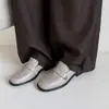 Mocasines de Estilo Británico de Piel de Oveja con Hebilla Dorada Pequeña, Temporada Primavera 2026, Tacón Medio, Zapatos Casuales de Piel, Piel Genuina, Zapatos de Corte Bajo Individuales para Mujer