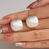 Superfície Metálica Cravejada com Diamantes, Moda Vintage Estilo Francês, Brincos Geométricos Simples, Nicho de Luxo Leve, Brincos de Alta Qualidade