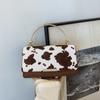 Bolso bandolera de moda estilo coreano hermoso estilo occidental para mujer 2025 nuevo diseño nicho bolso tote personalizado que combina con todo para ir al trabajo