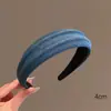 Diadema de Tela Vaquera Vintage con Borde Ancho y Textura, Accesorio para el Cabello de Moda y de Alta Gama
