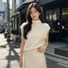 Outono e inverno estilo simples forrado com fleece tricô de lã gola alta manga curta feminino solto para sobreposição colete sem mangas colete de tricô