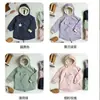 Bata Infantil Otoño e Invierno Nueva Bata Fina de Terciopelo a Prueba de Tres Elementos para Niños y Niñas Chaqueta con Capucha para Bebé de Primavera Resistente al Aceite y a la Suciedad