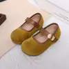 Sapatos Birkenstock para meninas, nova coleção primavera/outono 2026, sapatos pequenos de couro, sapatos de princesa para crianças, sapatos de sola macia para bebês meninas, sapatos de outono simples