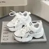 Zapatos de papá estilo primavera y otoño para niños de 6 a 12 años, zapatillas deportivas de malla transpirable para niños, zapatos casuales de malla ligeros con suelas suaves para niñas