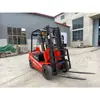 Empilhadeira elétrica tipo carro para carga e descarga Caminhão de elevação hidráulica de quatro rodas Empilhador de carga balanceado de quatro pontos de apoio