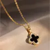 Collar de acero de titanio de trébol de cuatro hojas de doble cara, no se decolora, para mujer, lujo ligero, elegante, versátil, cadena para la clavícula de moda, joyería al por mayor