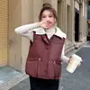 Novo colete de 2026, elegante, moderno e versátil para baixinhas, perfeito para outono e inverno, casual, estiloso, de corte solto, quente e fácil de combinar com diferentes looks.
