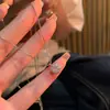 Collar de perlas de temperamento de lujo ligero de alta venta 2025 para mujer, diseño de nicho, cadena de clavícula de alta gama, accesorios versátiles de moda