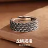 Anillo de Hombre Estilo Retro Nuevo 2025 Escama de Dragón Unisex Tendencia Vintage Plata Tailandesa Escama Inversa Anillo Ajustable