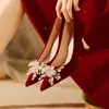 Zapatos de Boda Zapatos de Novia 2026 Nuevo Estilo Vestido Xiuhe Francés Vestido de Boda Dos Usos Tacones Altos Borgoña Tacones de Aguja para Mujer Brindis
