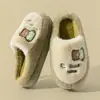 Sapatos de Algodão Populares de 2025 para Mulheres Usarem Fora, Pantufas de Algodão Peludas Antiderrapantes com Solado Grosso para Casa, Pantufas de Veludo Quentes para Casa