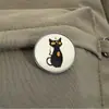 Broche Redondo de Gato Negro Mágico Vintage, Insignia Metálica de Dibujos Animados Oscuros de Nicho, Accesorio de Pin Decorativo Personalizado