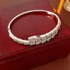 Pulsera de Hebilla Trapezoidal Entrelazada Electrochapada en Oro Real, Moda, Simple, Estilo Minimalista, Diseño Único, Joyería Versátil