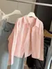Camisa Larga de Algodón Lavado Única y Súper Elegante para Mujer, Nuevo Diseño Popular Primavera 2026 con Abertura Trasera Top Chaqueta