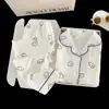 2026 Pijama Nuevo para Niñas Algodón Nube Primavera Manga Larga Estilo Popular Cuello Solapa Estudiante Lindo Dibujos Animados Conjunto de Ropa para Casa