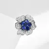 Broche Magnético Pequeno de Orquídea Europeu e Americano Mais Vendido com Acabamento de Luxo, Alfinete Magnético Versátil de Nicho para Vestidos de Noite e Lapelas de Terno