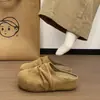 Chinelos Fechados Plissados com Design Moderno para Mulheres, Novo Estilo Primavera/Verão, Para Usar ao Ar Livre, Com Sola Grossa, Aumentadores de Altura, Slip-On, Chinelos Preguiçosos
