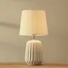 Lámpara de Mesa Cerámica Dormitorio Mesita de Noche Creativa Americana Nórdica Simple Moderna Hogar Cálida Decorativa Lámpara de Mesa Personalizada Venta al por Mayor