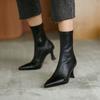Botas curtas marrons femininas de salto alto salto fino pontiagudo zíper traseiro mais veludo 2023 novo inverno estilo coreano botas finas elásticas