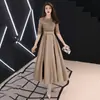 Vestido de Noche para Mujer 2026 Nuevo Modelo Almacén de Ultramar Tienda Independiente Azul Marino Elegante Adelgazante Vestido de Anfitrión para Reunión Anual