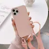 Funda de Teléfono con Correa Cruzada Estilo Japonés y Coreano Adecuada para iPhone 17Pm, Resistente a Golpes 16 Color Sólido 15 Silicona Imitación Funda para Teléfono Apple