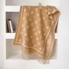 Bufanda de Estilo Coreano Relajada de Doble Cara con Borlas de Estrella para Mujer Otoño Invierno Simple Versátil Ambiente Viaje Cálido Chal Grande
