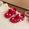 Nuevos zapatos de entrenamiento alemanes con ribete de encaje para niñas, moda primavera y otoño 2026, zapatillas lindas para niñas pequeñas