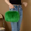 Bolsa Compacta Feminina Estilo Coreano com Toque de Luxo, Bolsa de Pelúcia Feminina, Bolsa de Pelúcia Falsa, Atacado Transfronteiriço de Comércio Exterior