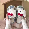 Zapatos Felpudos de Gato Lindos de Moda para Mujer para Uso en Exteriores 2025 Otoño e Invierno Nuevas Pantuflas Cerradas con Estampado de Leopardo de Dibujos Animados de Suela Gruesa