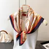 Pañuelo Cuadrado Shawl Estampado de Cadena Seda Sintética Versátil de Alta Gama Bufanda de Cuello Pañuelo para la Cabeza Pañuelo de Seda Bufanda para Mujeres