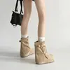 Botas de tornozelo estilo coreano preguiçoso de calçar 2026 fivela de couro superfície do sapato franzida combinação outono/inverno sola plana salto oculto plataforma de altura