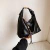 Bolso Retro Tipo Dumpling para Mujer Otoño e Invierno 2026 Nuevo Casual Versátil Cruzado Bolso de Mano Pequeño de Alta Gama Moderno
