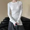 Camiseta blanca de cuello redondo y manga larga irregular estilo francés para mujer, diseño de otoño, corte ajustado, top base que ciñe la cintura