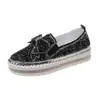Sapatos femininos plus size 2025 primavera novo estilo slip-on sola grossa casuais com laço de strass estilo coreano sapatos de estudante