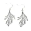 Venta caliente transfronteriza pendientes europeos y americanos de hoja simple ramas de pino plateadas simples ganchos de oreja de plata 925 pendientes al por mayor