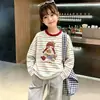 Camiseta a rayas elegante de manga larga para niñas, nueva moda de primavera y otoño, camiseta básica de cuello redondo estilo coreano para niños mayores