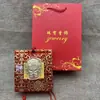 Llavero de Mazu Versión Q con Dibujo de Lámina Dorada, Santa Madre Celestial, Colgante Atractor de Riqueza y Protector de Seguridad, Regalo Conmemorativo