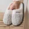 HOGAR Nuevas Pantuflas de Algodón para Uso en Casa en Interiores, Pantuflas de Felpa de Invierno Antideslizantes con Suela Gruesa para Mujer, Cálidas y Cómodas Pantuflas de Algodón al por Mayor