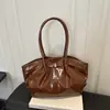 Bolso tote versátil de cuero encerado vintage para mujer, casual y elegante, gran capacidad, adecuado para ir al trabajo, con diseño plisado y correa cruzada