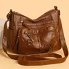 Bolsa tote de couro macio para mulheres, novo modelo 2026, simples e elegante, bolsa versátil para mães, bolsa de ombro e transversal de grande capacidade para mulheres