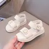 Sandalias para Niñas 2026 Nuevo Estilo Verano Ropa para Exteriores con Falda Sandalias para Estudiantes de Secundaria Niñas Suela Suave Punta Abierta Zapatos de Playa