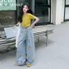 Conjunto de Verão 2026 para Meninas Nova Camiseta Estilosa de Manga Curta Infantil e Calça Jeans Wide Leg Conjunto de Duas Peças para Meninas