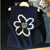 Camisole de Malha Casual 2026 para Mulheres, Super Popular no Outono e Inverno, Top Juvenil sem Mangas, Perfeito para Usar em Camadas com um Colete ou Suéter, Extremamente Estiloso