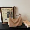 Bolso de hombro casual elegante de gran capacidad, color sólido, para mujer, con textura vintage, adecuado tanto para uso casual como para ir al trabajo, y un diseño simple y minimalista para la oficina