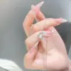 Colar Planeta do Amor para Mulheres 2026 Novo Estilo Ins Luxo Leve Pingente de Alta Qualidade Corrente para Clavícula de Aço Titânio Não Desbota Atacado